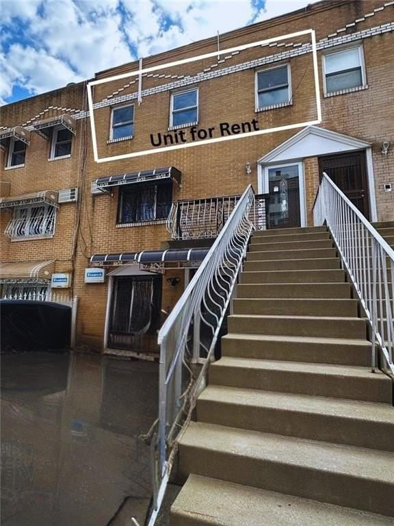 1506 Saint Marks Ave #2 - Photo 4 of 13