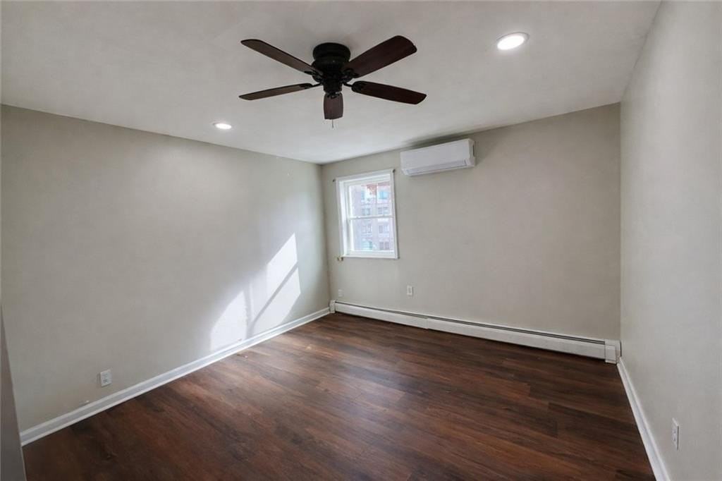 1506 Saint Marks Ave #2 - Photo 6 of 13