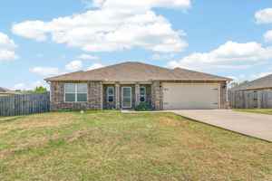 featured image of 16 Saunder Dr N