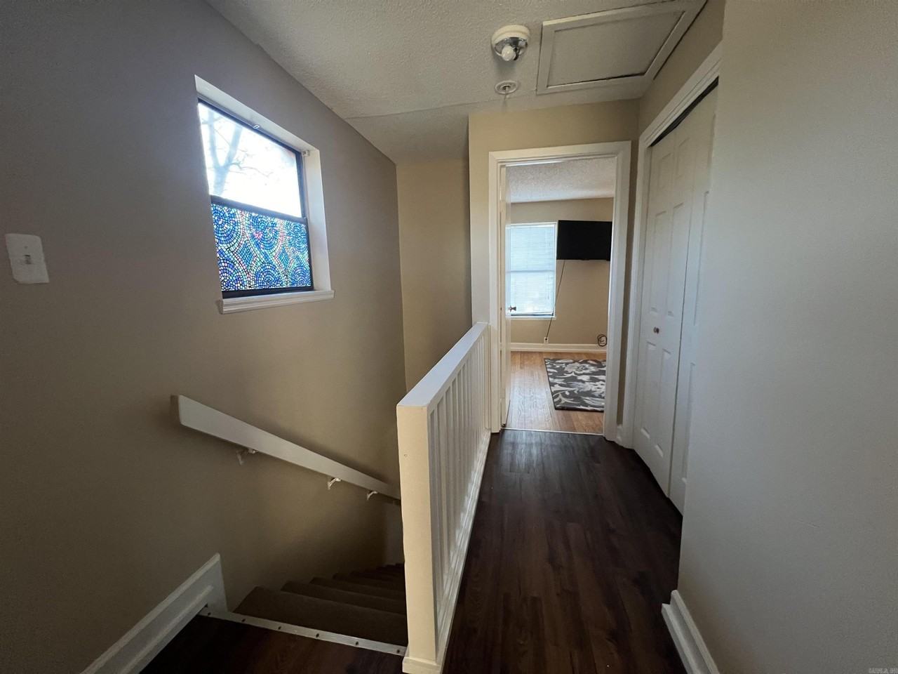 408 1/2 Booker St - Photo 4 of 9