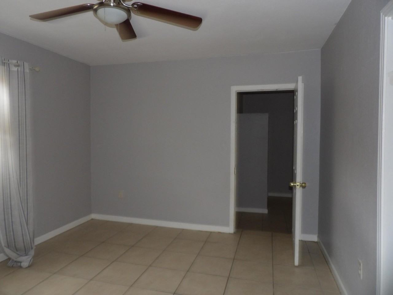 708 AVENUE I A - Photo 5 of 5