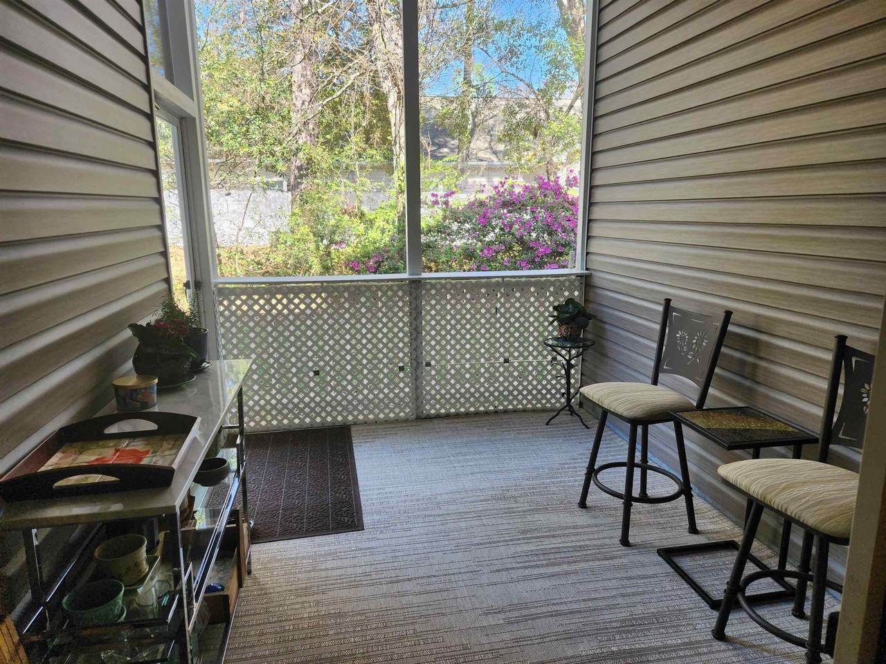 943 Algonquin Dr Unit B - Photo 6 of 13