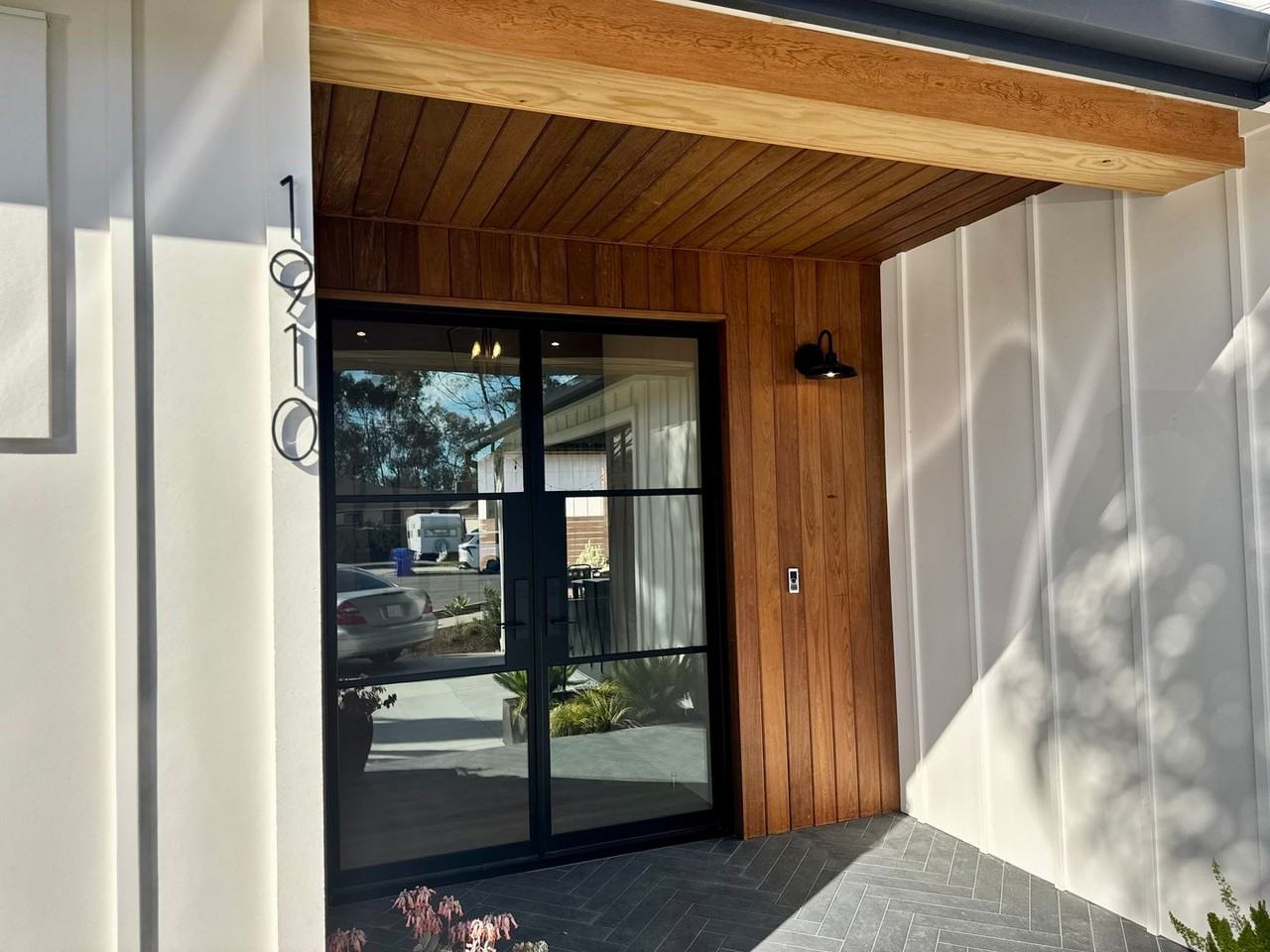 1910 Raymond - Photo 4 of 50