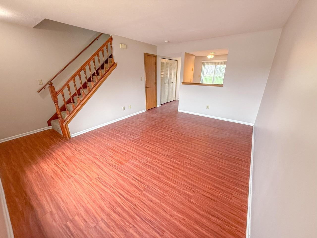 635 Pebble Place Dr Apt C - Photo 5 of 14