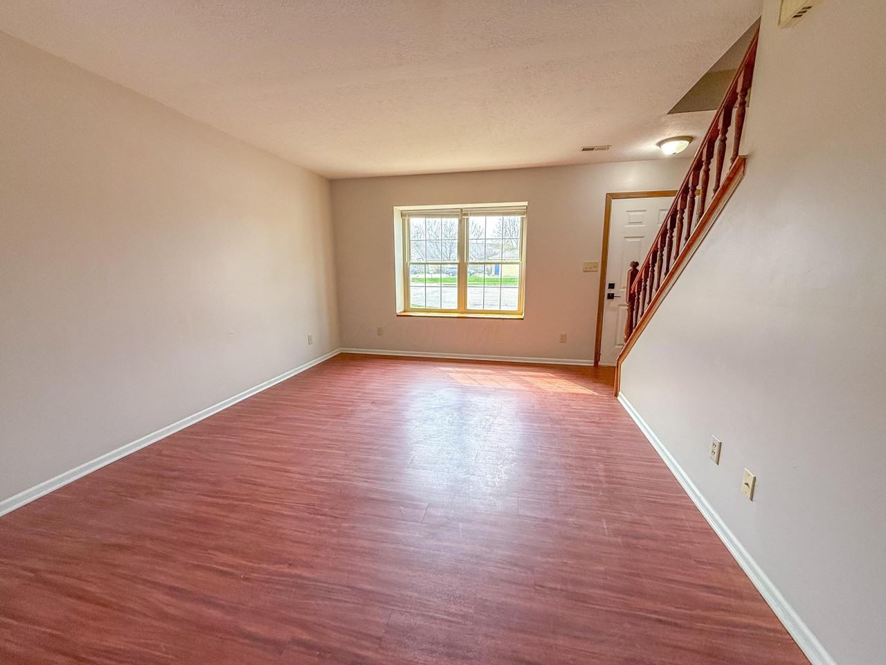 635 Pebble Place Dr Apt C - Photo 6 of 14