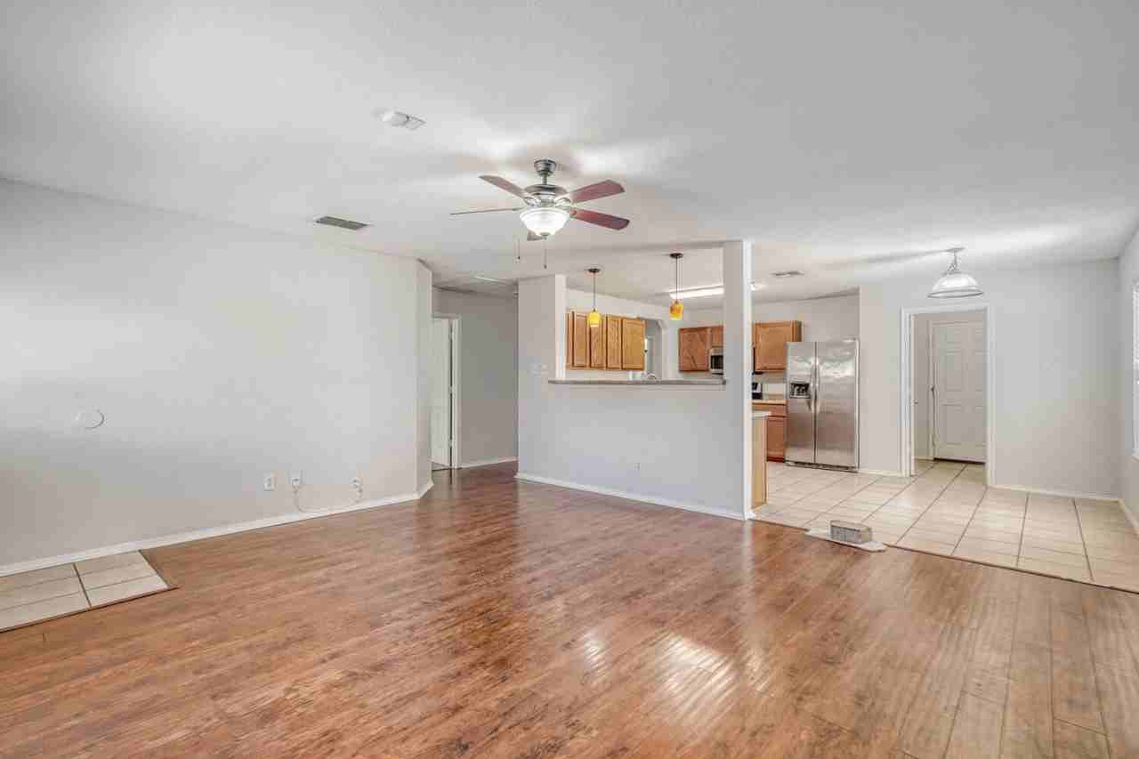 24719 Corral Gables - Photo 6 of 28