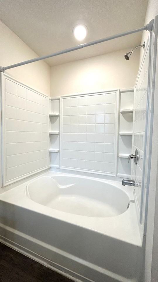 2054 Nottoway Woods Ln - Photo 6 of 23