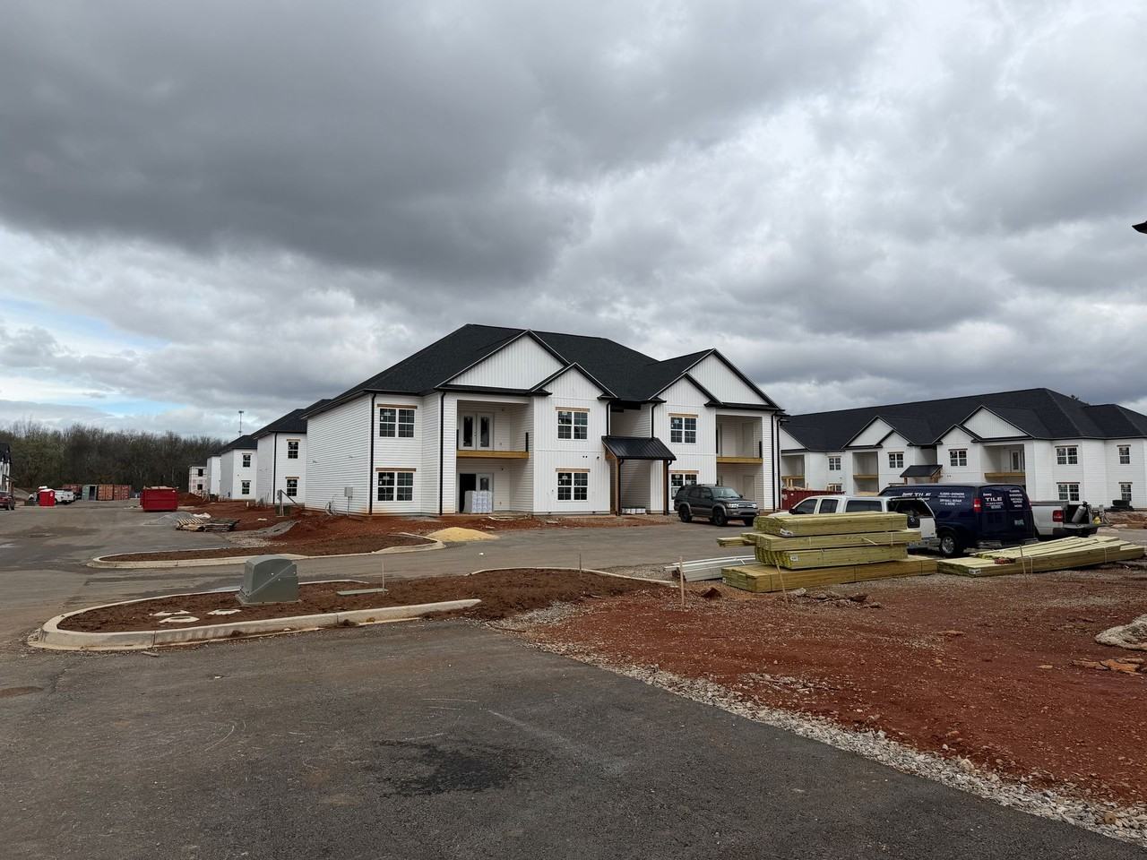 The Standard at Blackjack - Photo 5 of 43