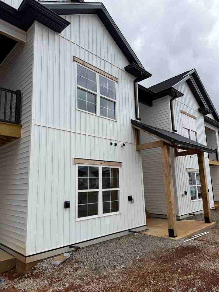 The Standard at Blackjack - Photo 6 of 43