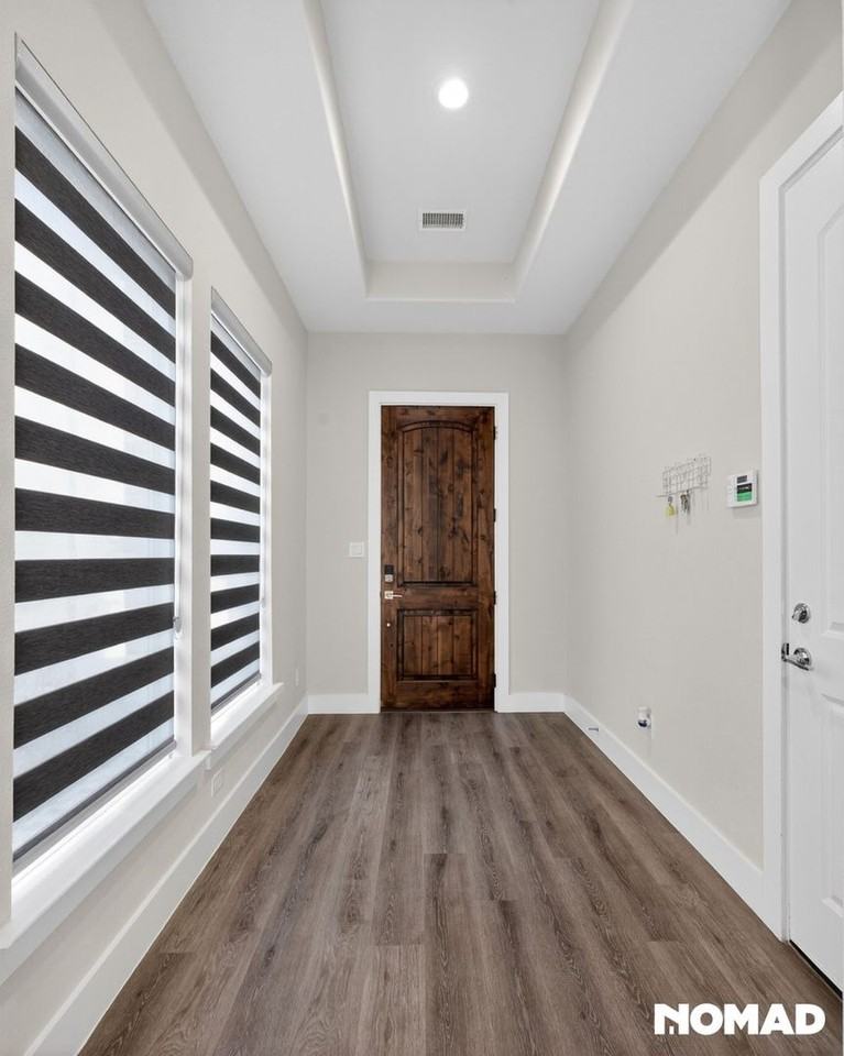 1780 Dartmoor Dr - Photo 5 of 32