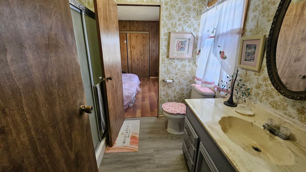 18077 Avenue B - Photo 7 of 17