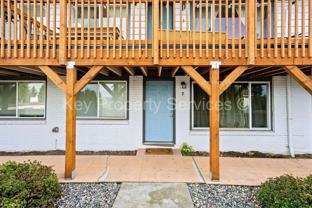 2102 Nw Kelly Dr #9 - Photo 1 of 1