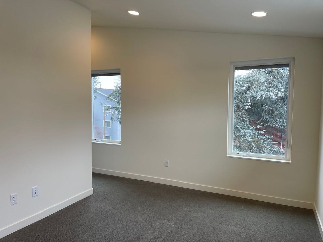 2529 29th Ave S #D - Photo 3 of 15