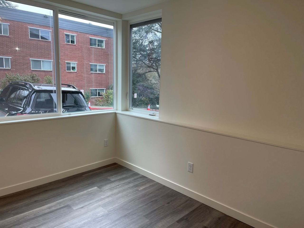 2529 29th Ave S #D - Photo 5 of 15