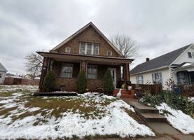 featured image of 245 Plymouth St