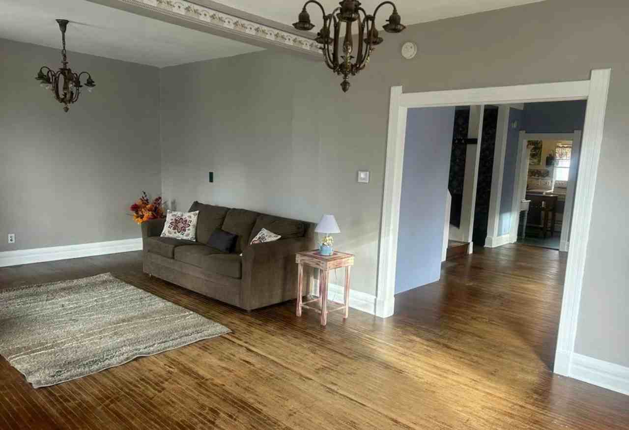 245 Plymouth St - Photo 3 of 16