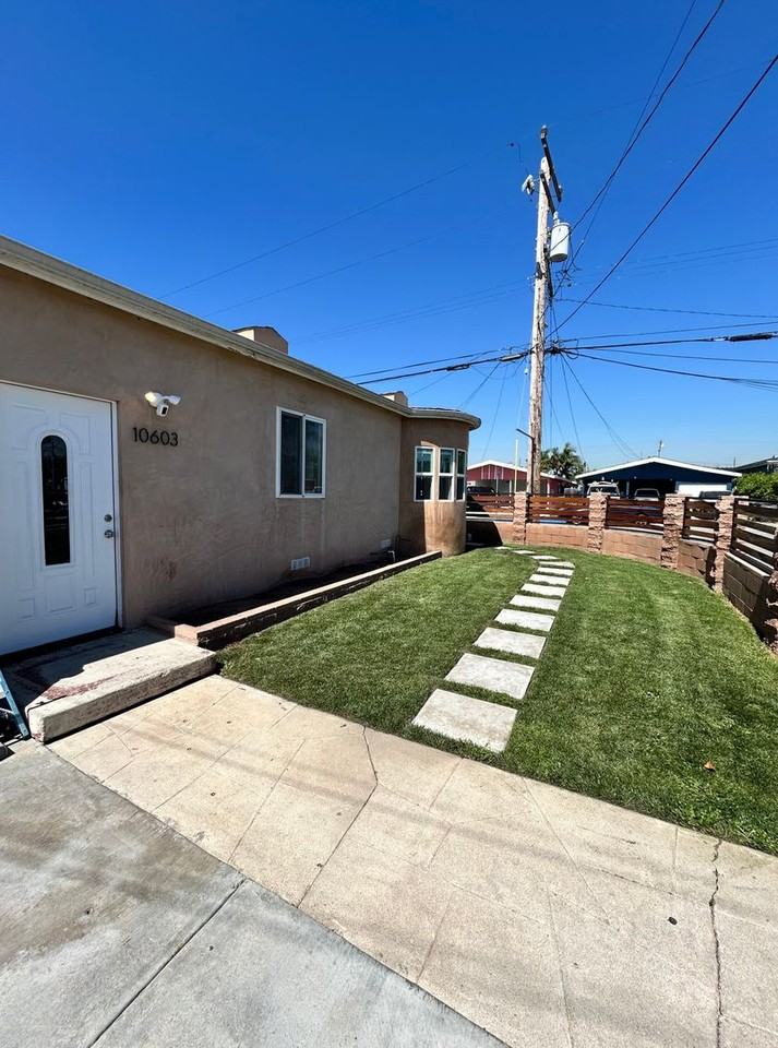 10603 S Osage Ave - Photo 2 of 14