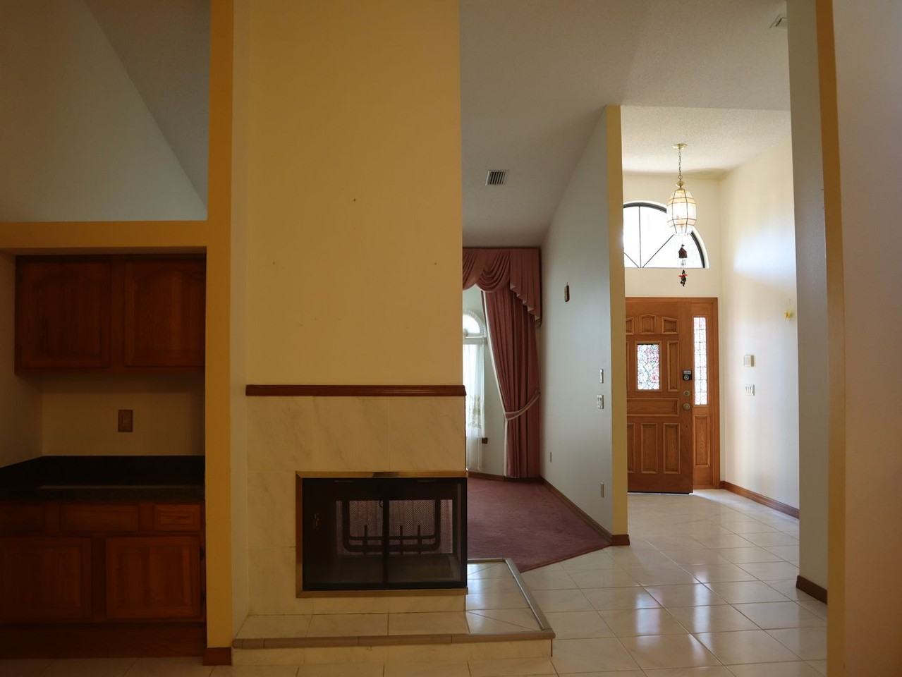 2052 Watersedge Dr - Photo 7 of 48