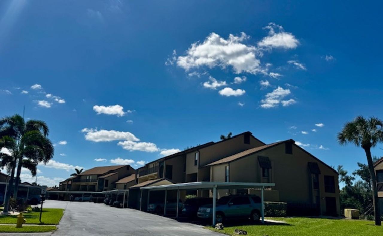 15771 Windward Way Cir - Photo 2 of 15