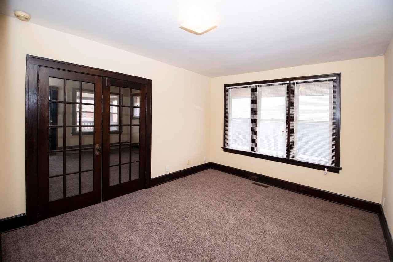 3710 Glenmore Ave Apt 2n - Photo 5 of 16