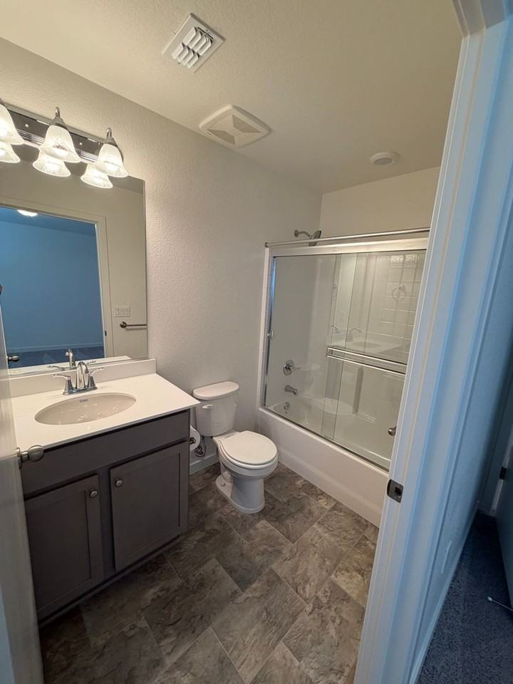 1696 Hume Lake Ave - Photo 7 of 14