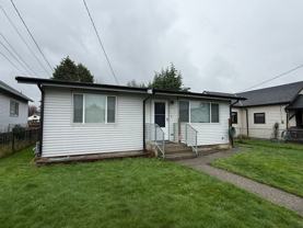 418 Williams Ave N - Photo 1 of 1