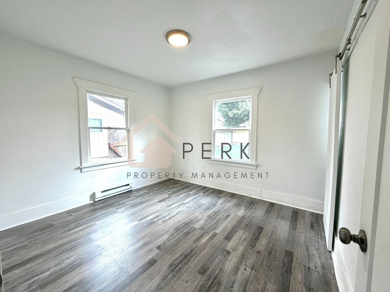 5033 S J St - Photo 6 of 18