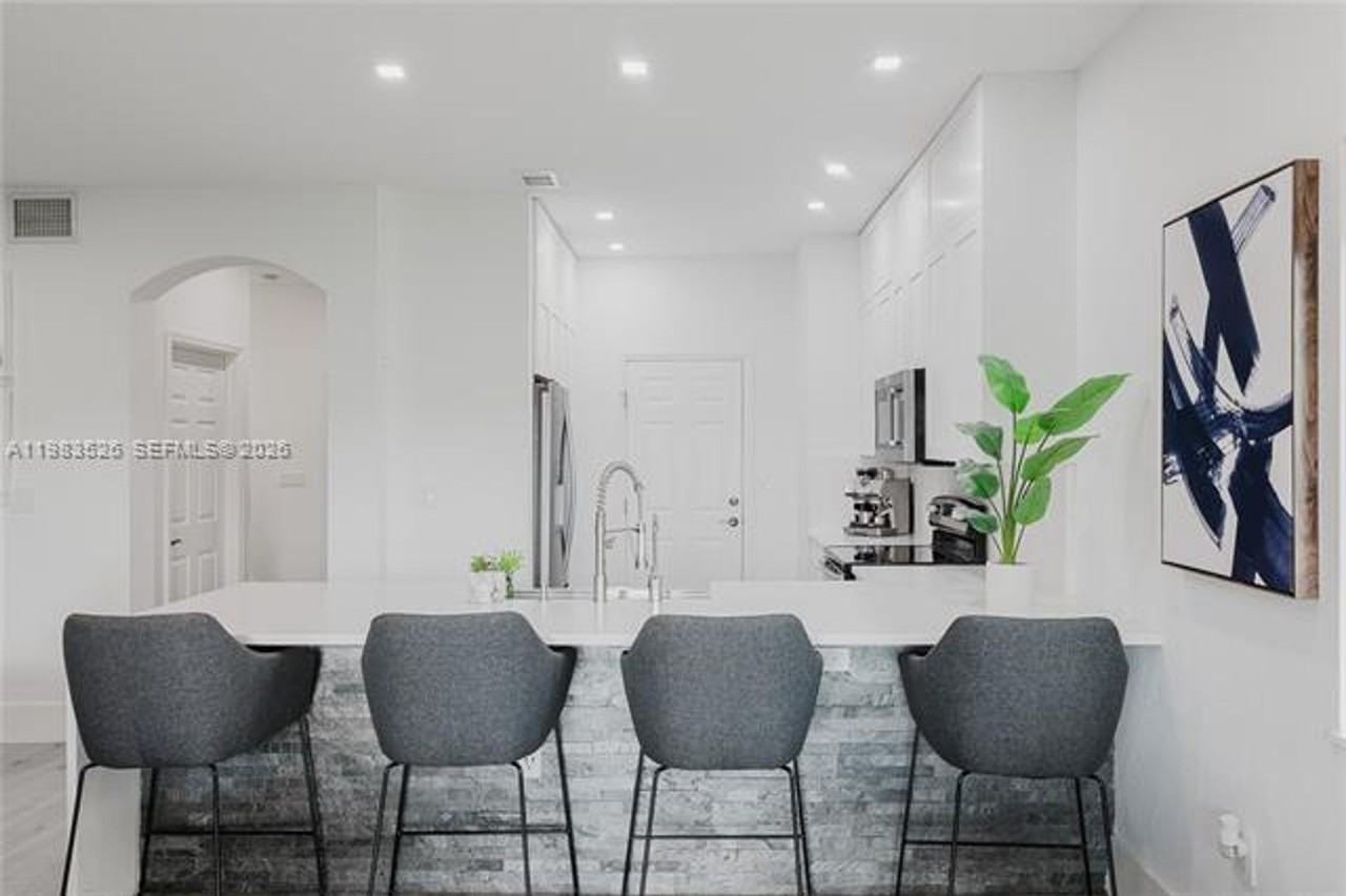 12735 12735 SW 49th Ct th 12735 - Photo 4 of 50