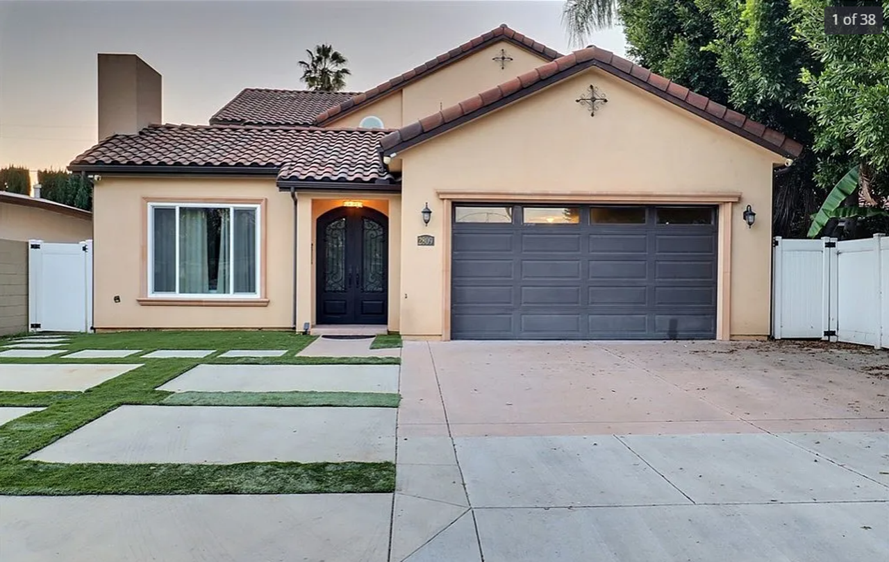 2809 Weidermeyer Ave - Photo 2 of 34