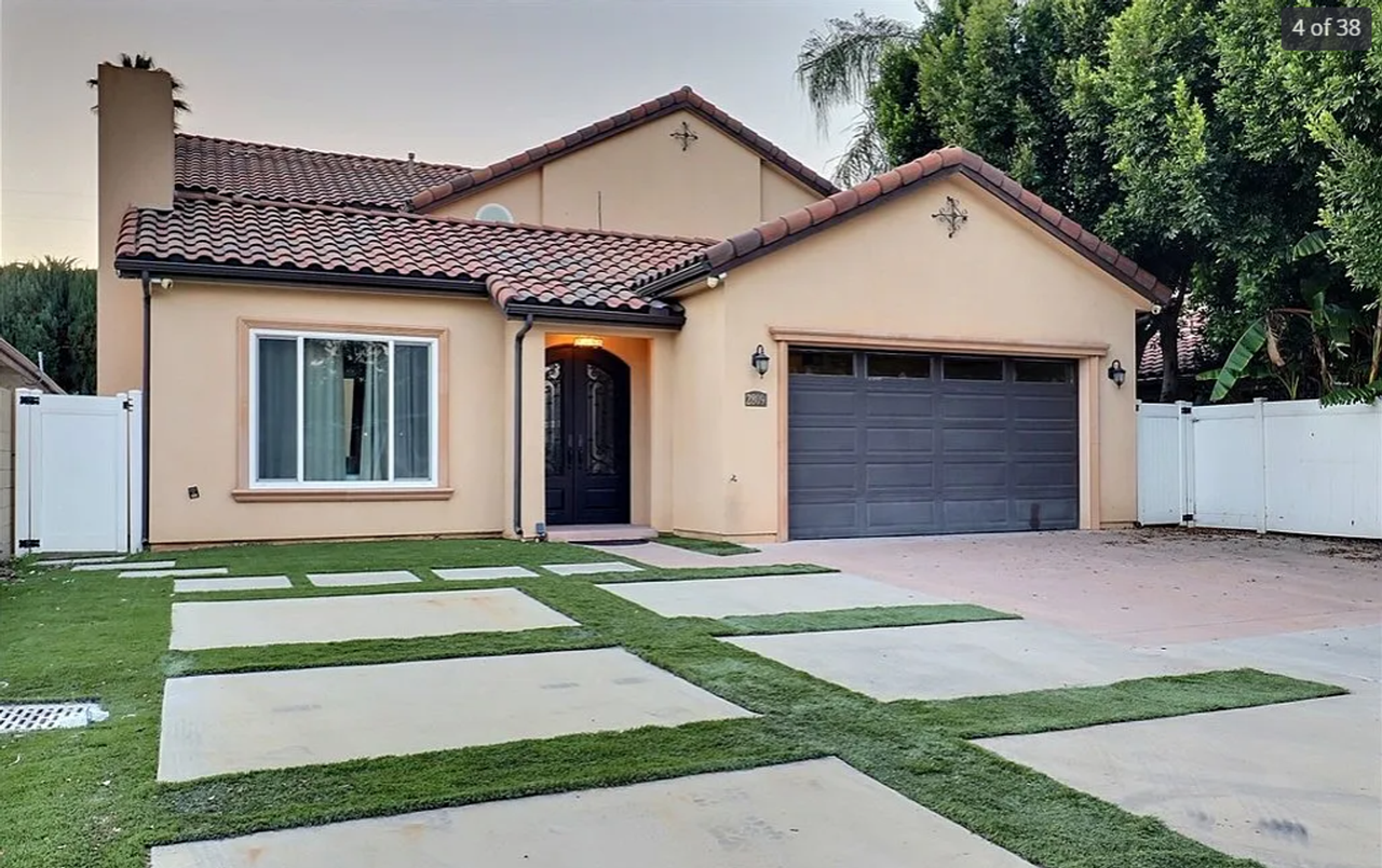 2809 Weidermeyer Ave - Photo 4 of 34