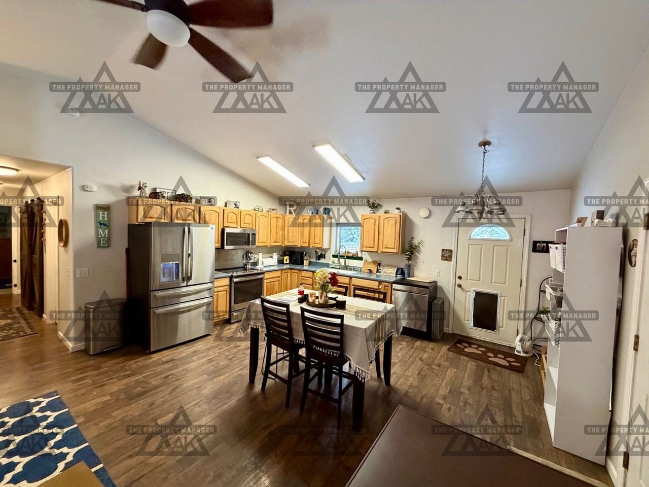 1904 Blackburn Way - Photo 5 of 25