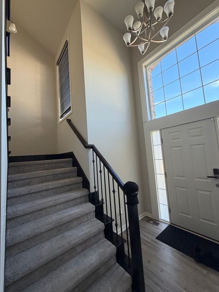 13776 Grandeur Ave - Photo 2 of 50
