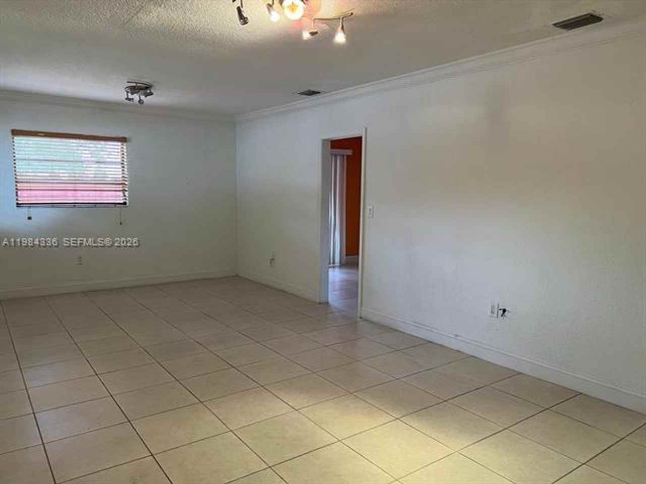 12135 Sw 182nd Ter #12135 - Photo 7 of 10