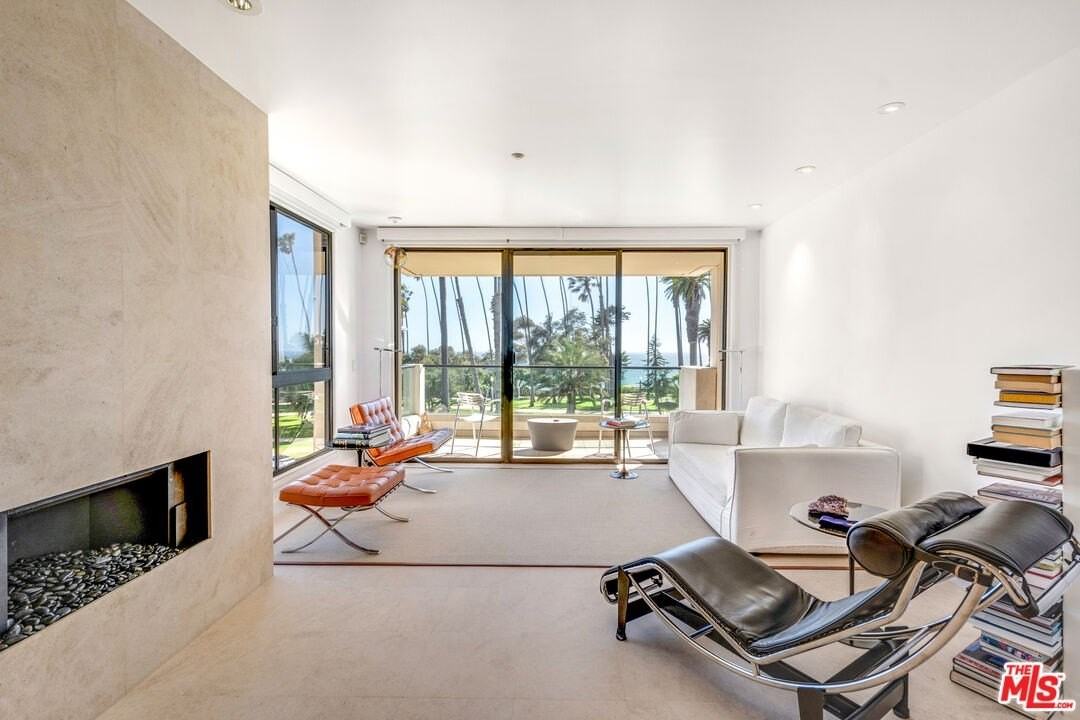 701 Ocean Ave Unit 306 - Photo 5 of 35