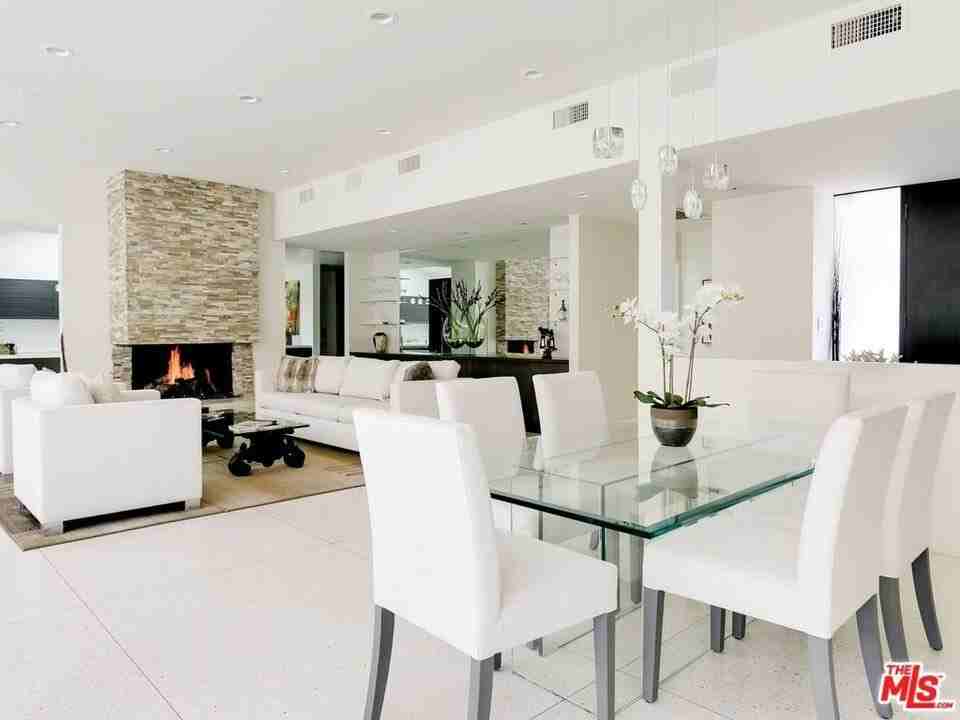 5470 Katherine Ave - Photo 2 of 24