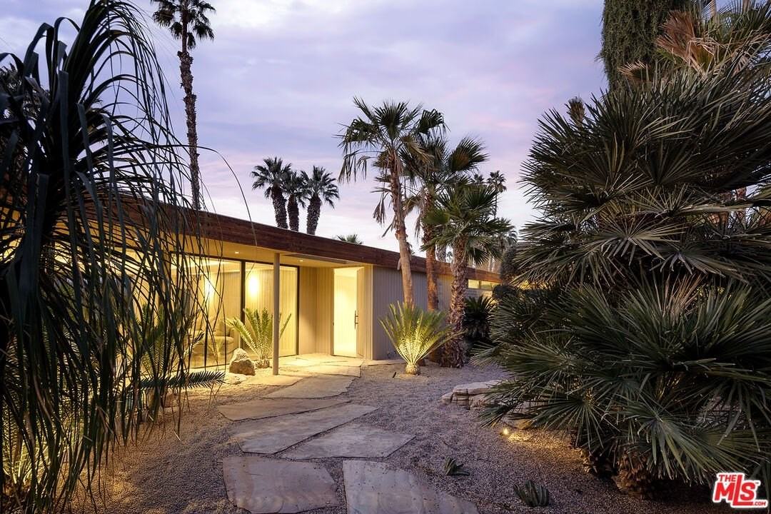 40281 Sand Dune Rd - Photo 4 of 31