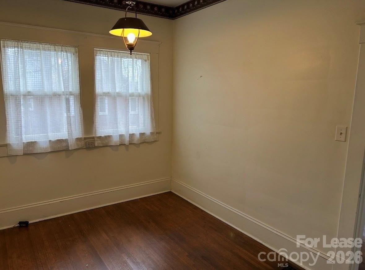 1020 Richard St - Photo 4 of 4