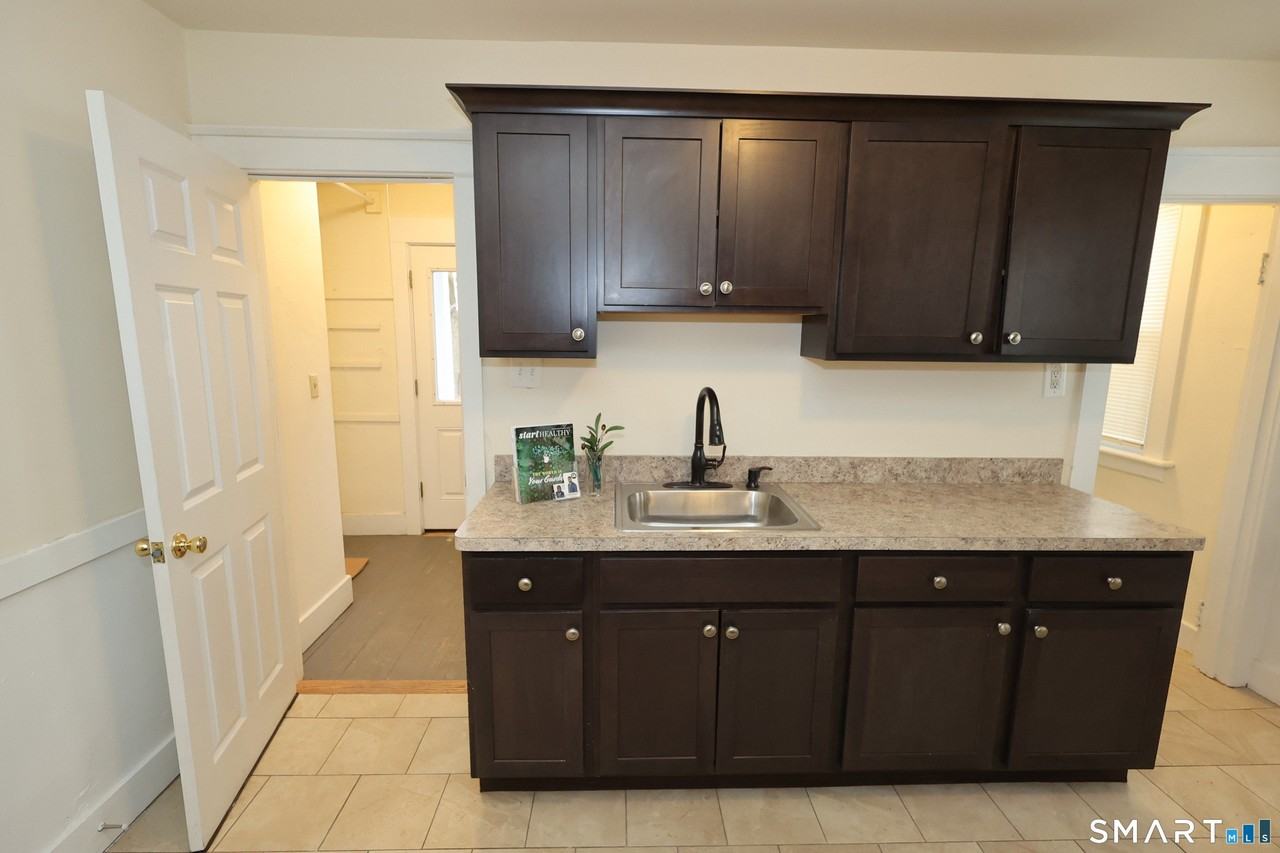 146 Division St #1 - Photo 6 of 27