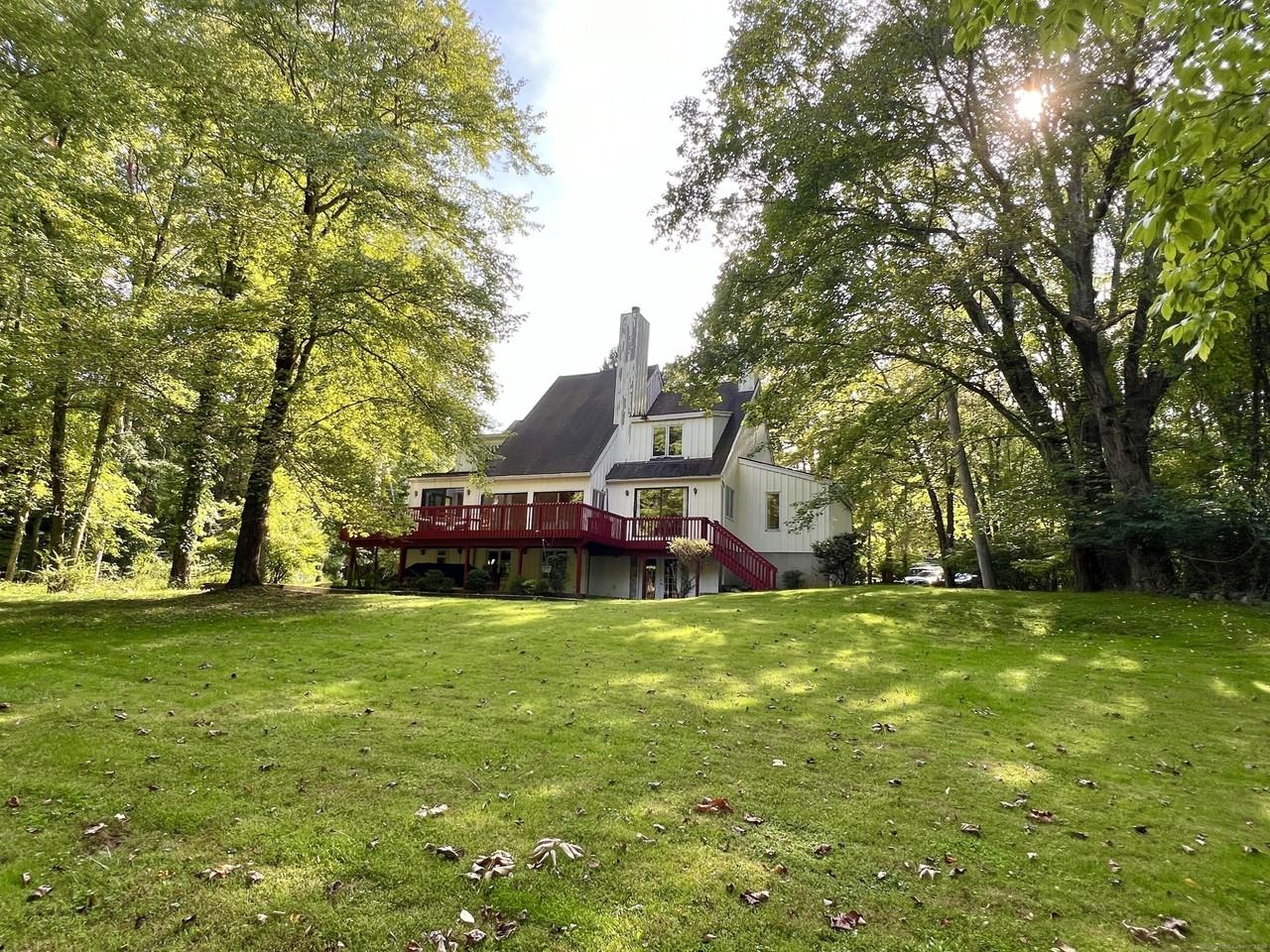 314 Erskine Rd - Photo 3 of 29