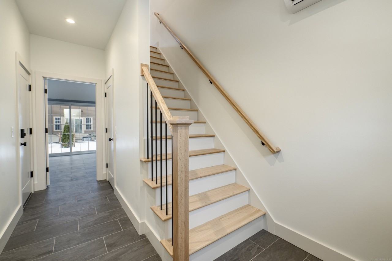 2620 Main St Unit 9 - Photo 4 of 39