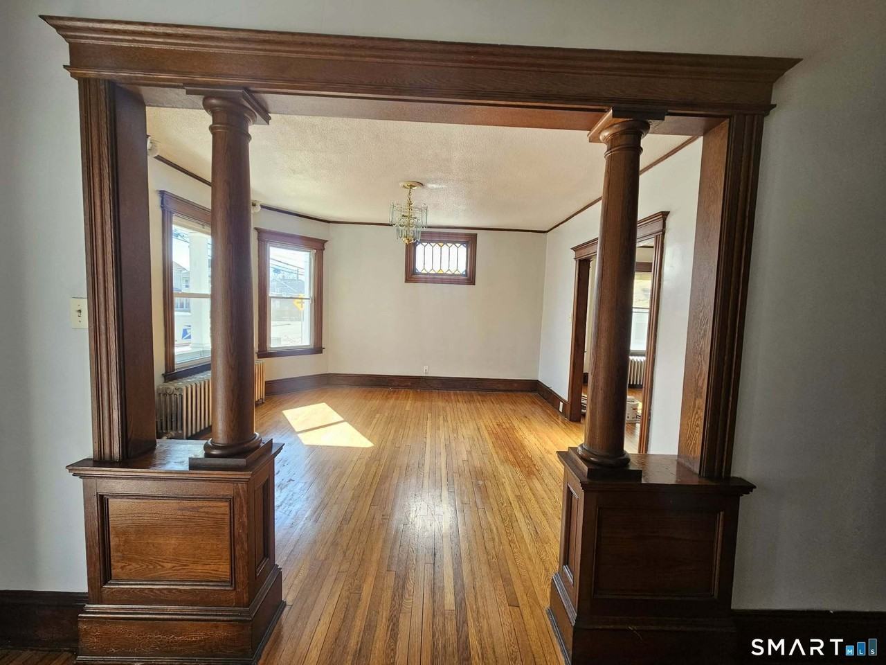 103 Campfield Ave - Photo 3 of 8