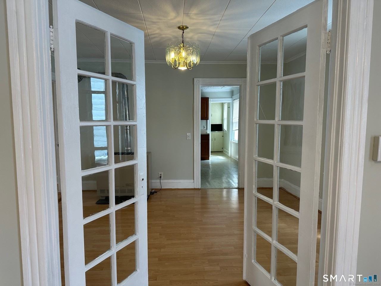 88 Woodbine St Unit 2 - Photo 3 of 12