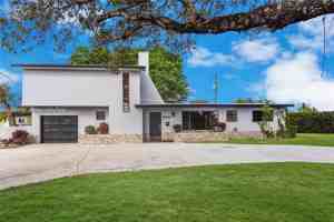 featured image of 9005 Sw 56th St