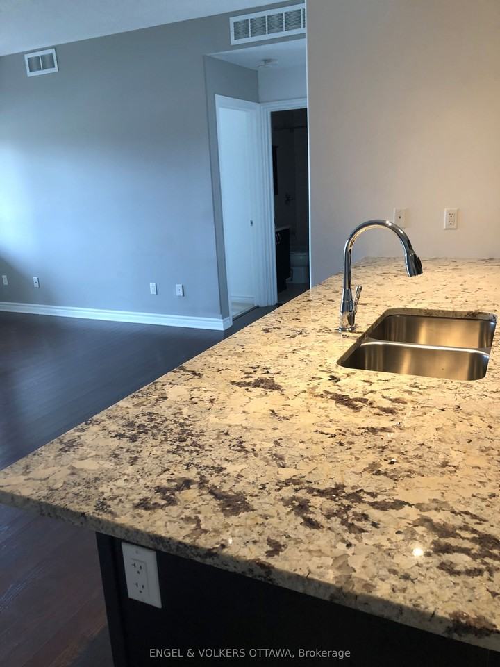 139 Harthill Way - Photo 6 of 13