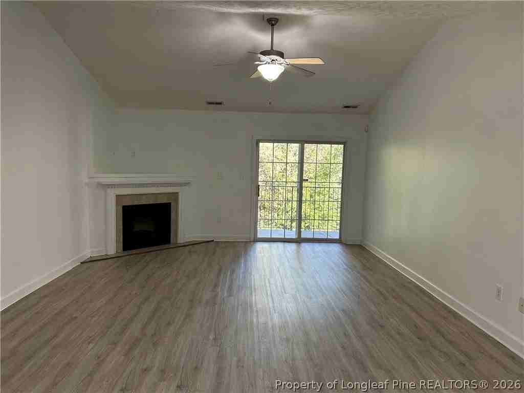 1760 Renwick Dr Apt 203 - Photo 3 of 32