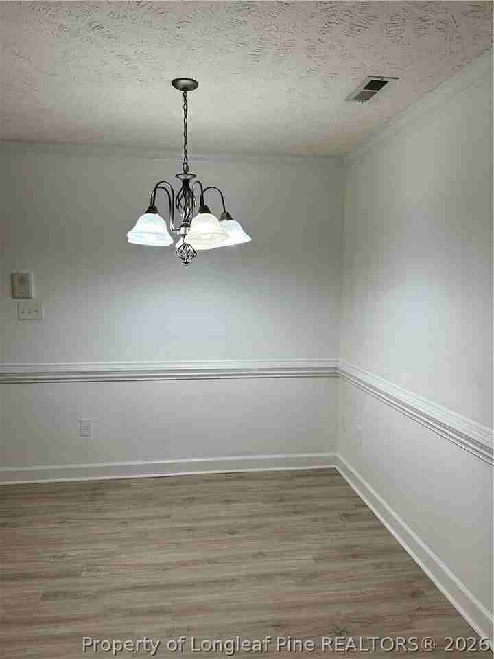 1760 Renwick Dr Apt 203 - Photo 5 of 32