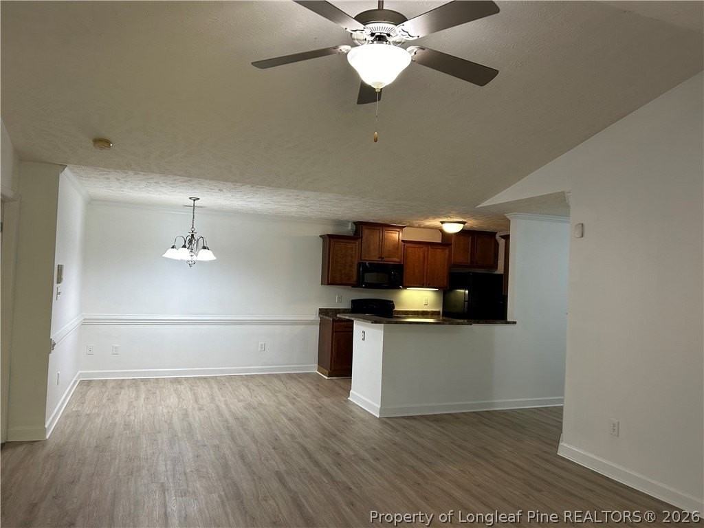 1760 Renwick Dr Apt 203 - Photo 6 of 32