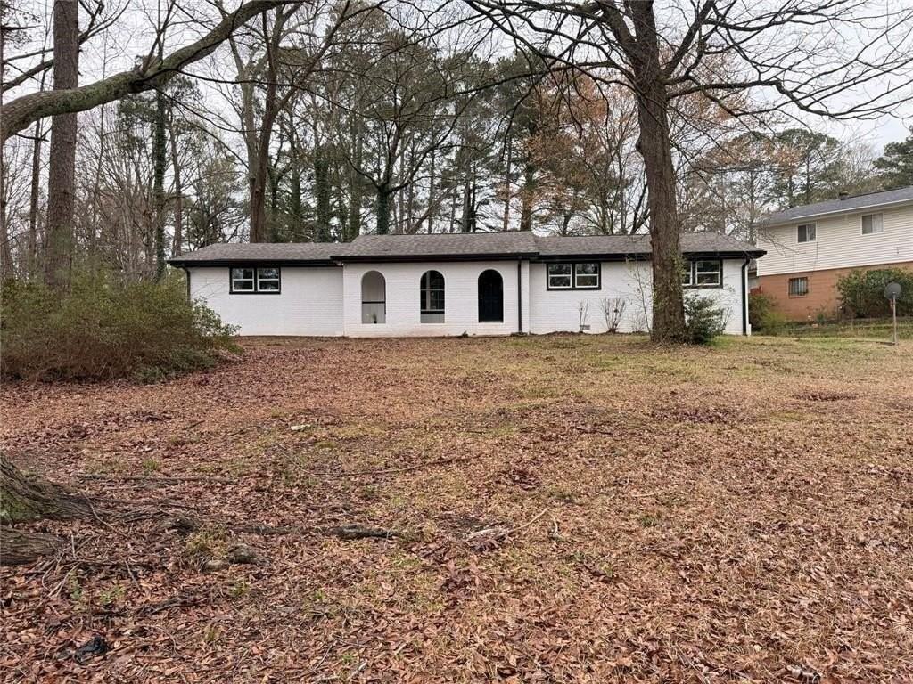 1055 Pinecrest Dr