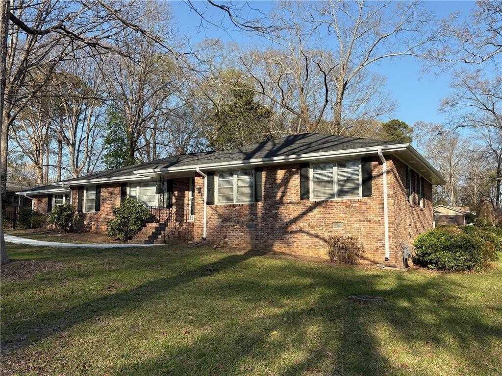 619 Grove Pkwy Se - Photo 2 of 22