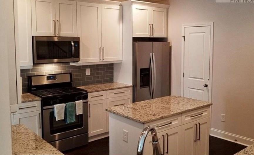 5545 Bright Cross Way - Photo 5 of 46